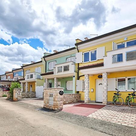 Villa Perla Умаг Екстериор снимка